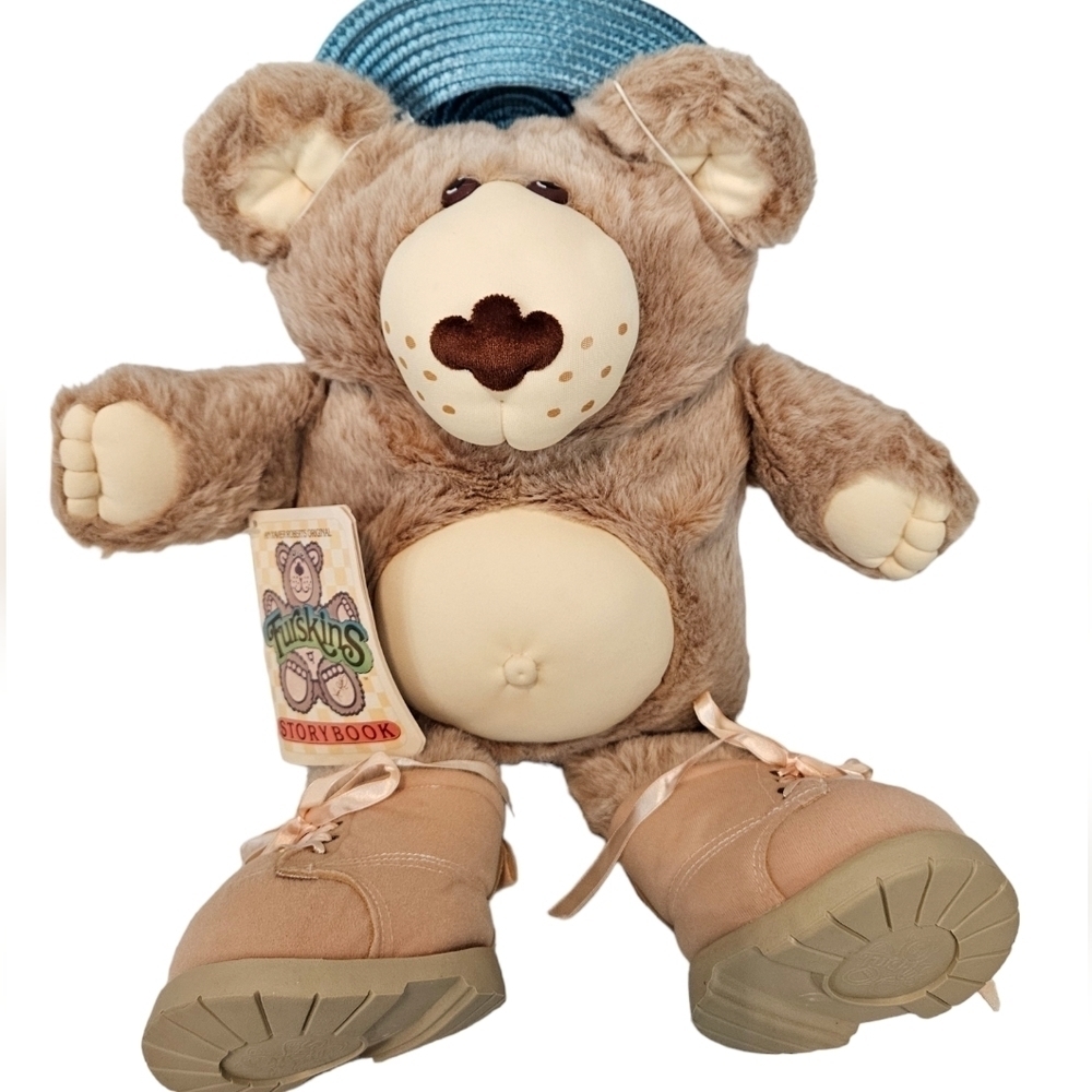 Vintage 1984 Furskin‎ Hattie Xavier Roberts 23 Inch Plush Stuffed Bear